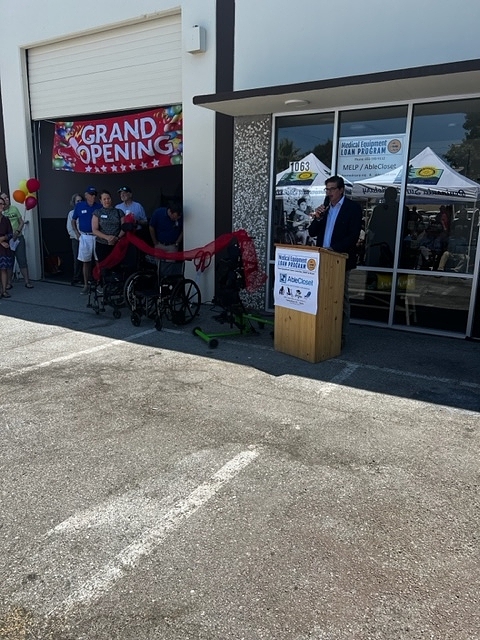 Belmont-Redwood Shores, San Carlos Rotary, and San Mateo Villages on Sunday, August 6, 2023, Were Proud To Announce The Grand Opening Of Able Closet and MELP. The Keynote Speaker Was Senator Josh Becker.